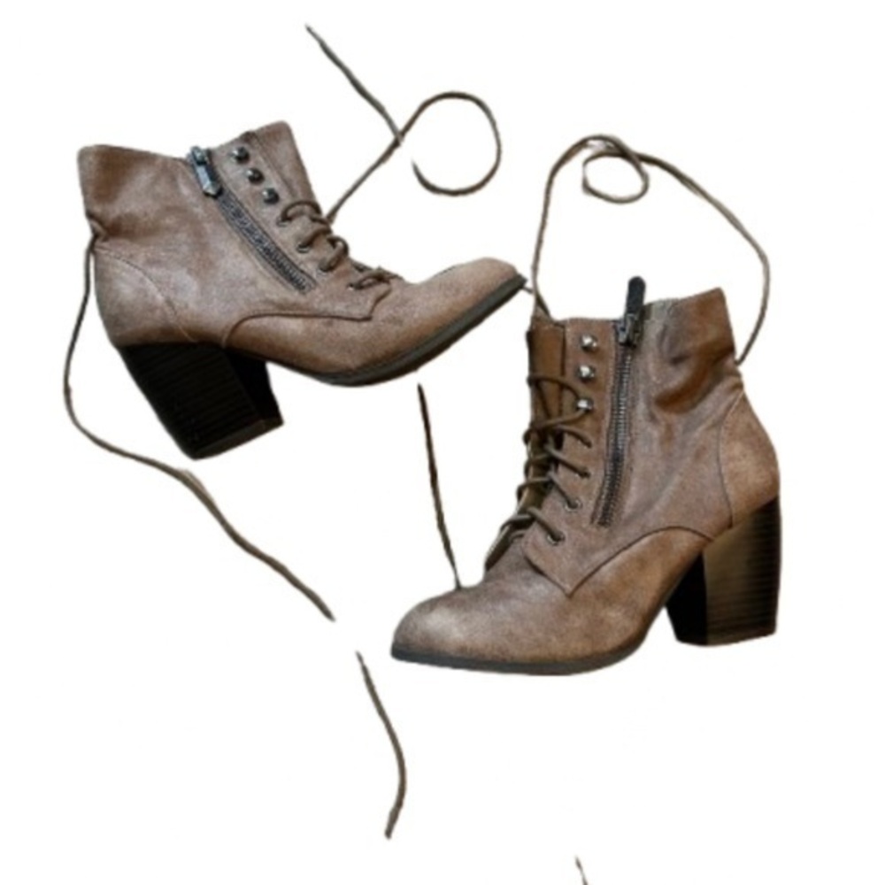 Qupid Brown Lace Up Ankle Booties with Sleek Design